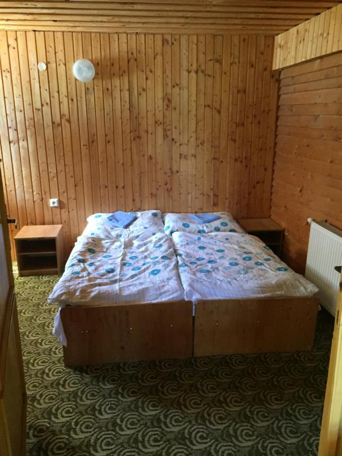 Vila Chata Koniaren Pavlovce Exteriér fotografie